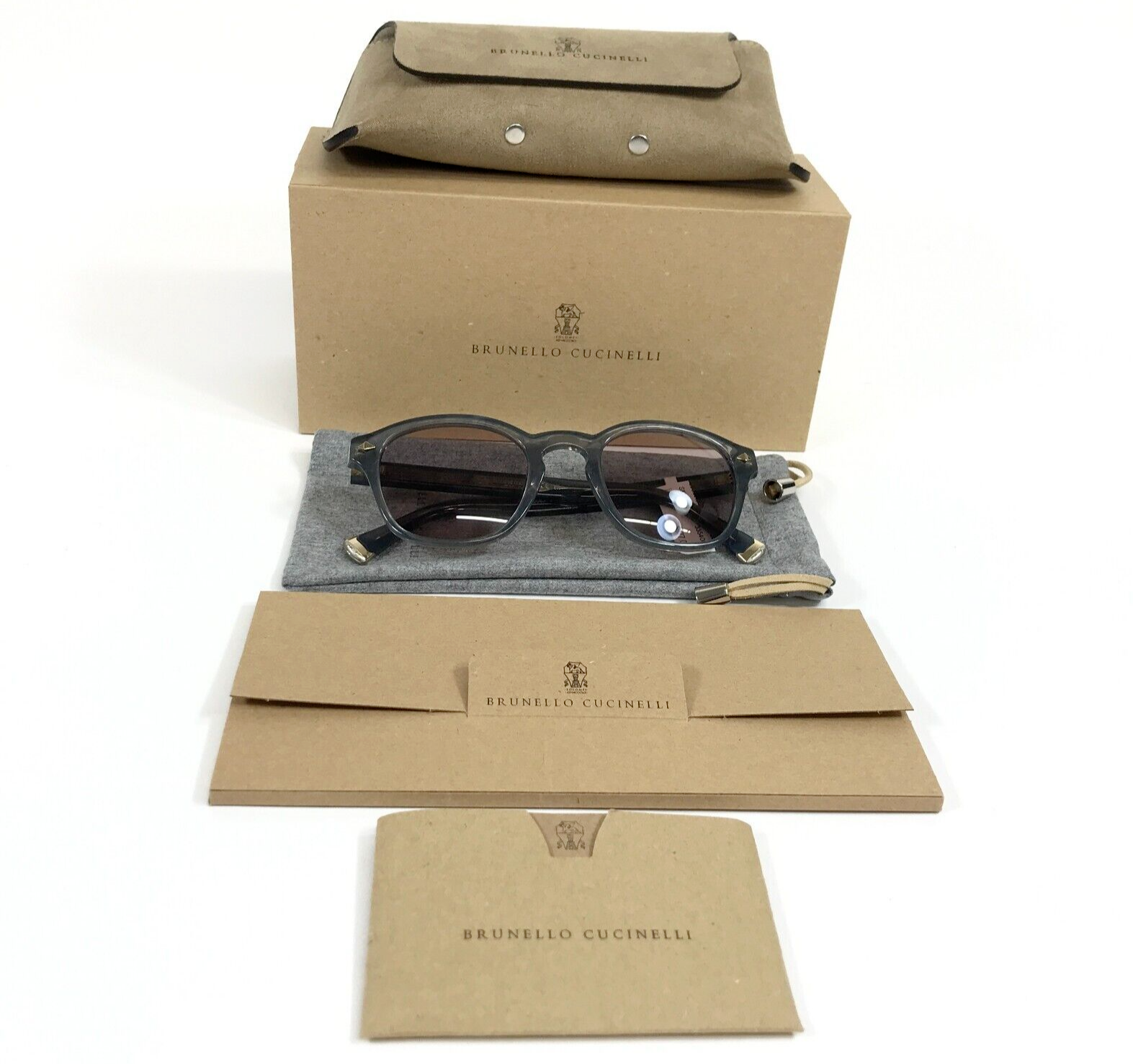 BRUNELLO CUCINELLI ♪ テクスチャード ビューティーケース Beauty case with double zipper for Man in Off-White