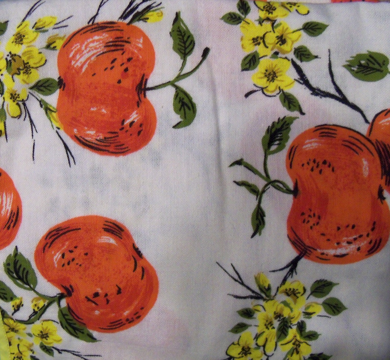 Mid century Estate VINTAGE full length APRON retro APPLES & blossoms print fruit