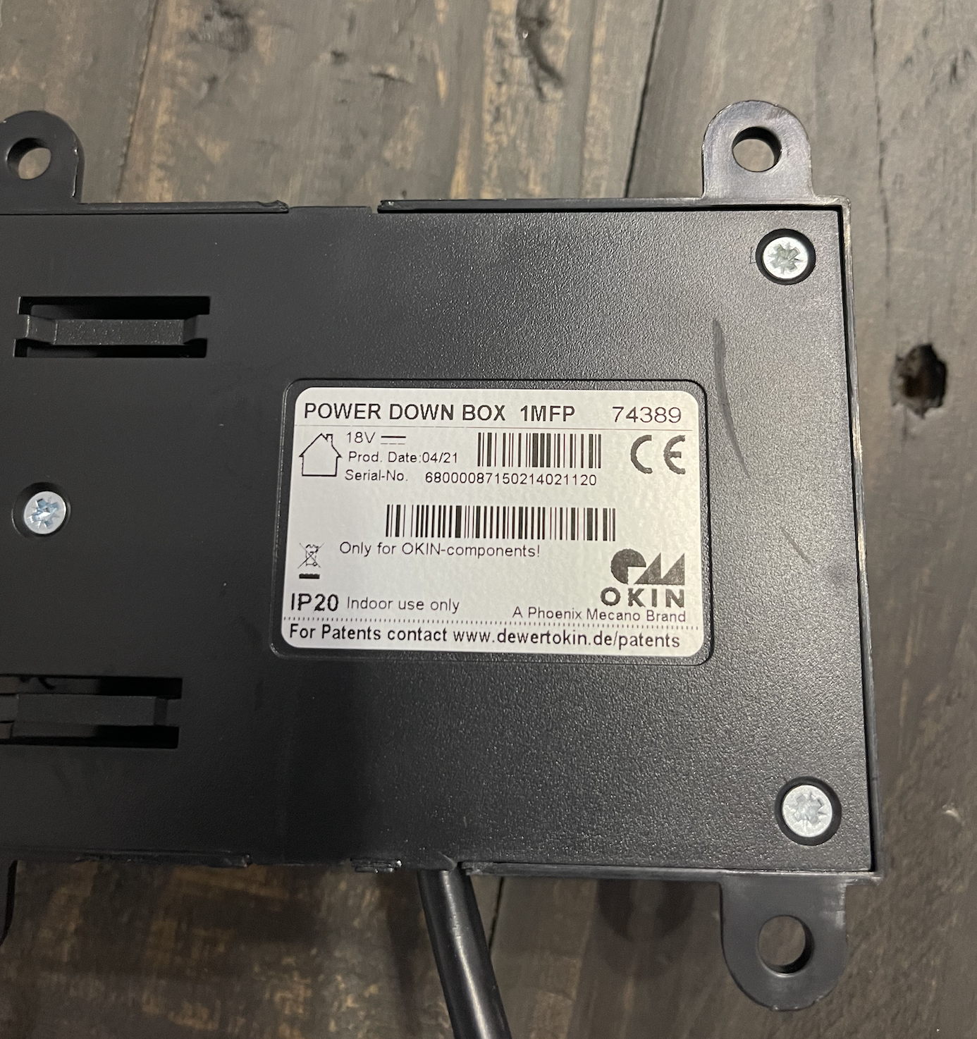 Serta OKIN POWER DOWN BOX 1MFP  74389 Adjustable Bed with 9v Battery Backup 