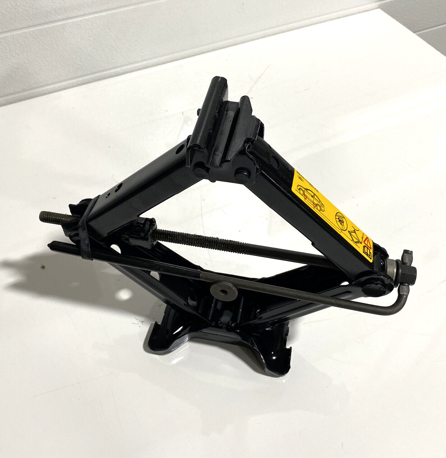 ジェス OEM 2011-2019 Ford Fiesta 2006-2011 Focus Jack Lift Assembly 8S4Z