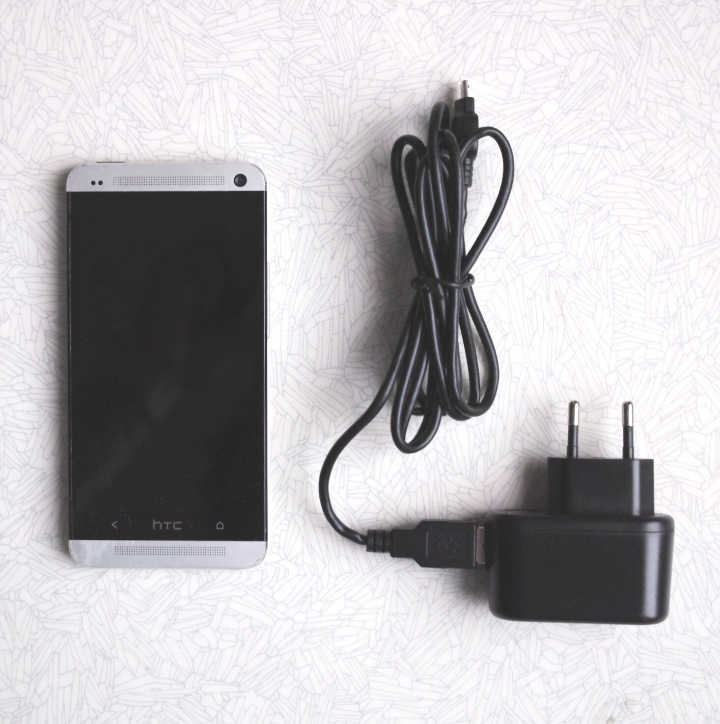 Smartphone HTC One M7 PNO7100 32 Go 4G Beats Audio | eBay