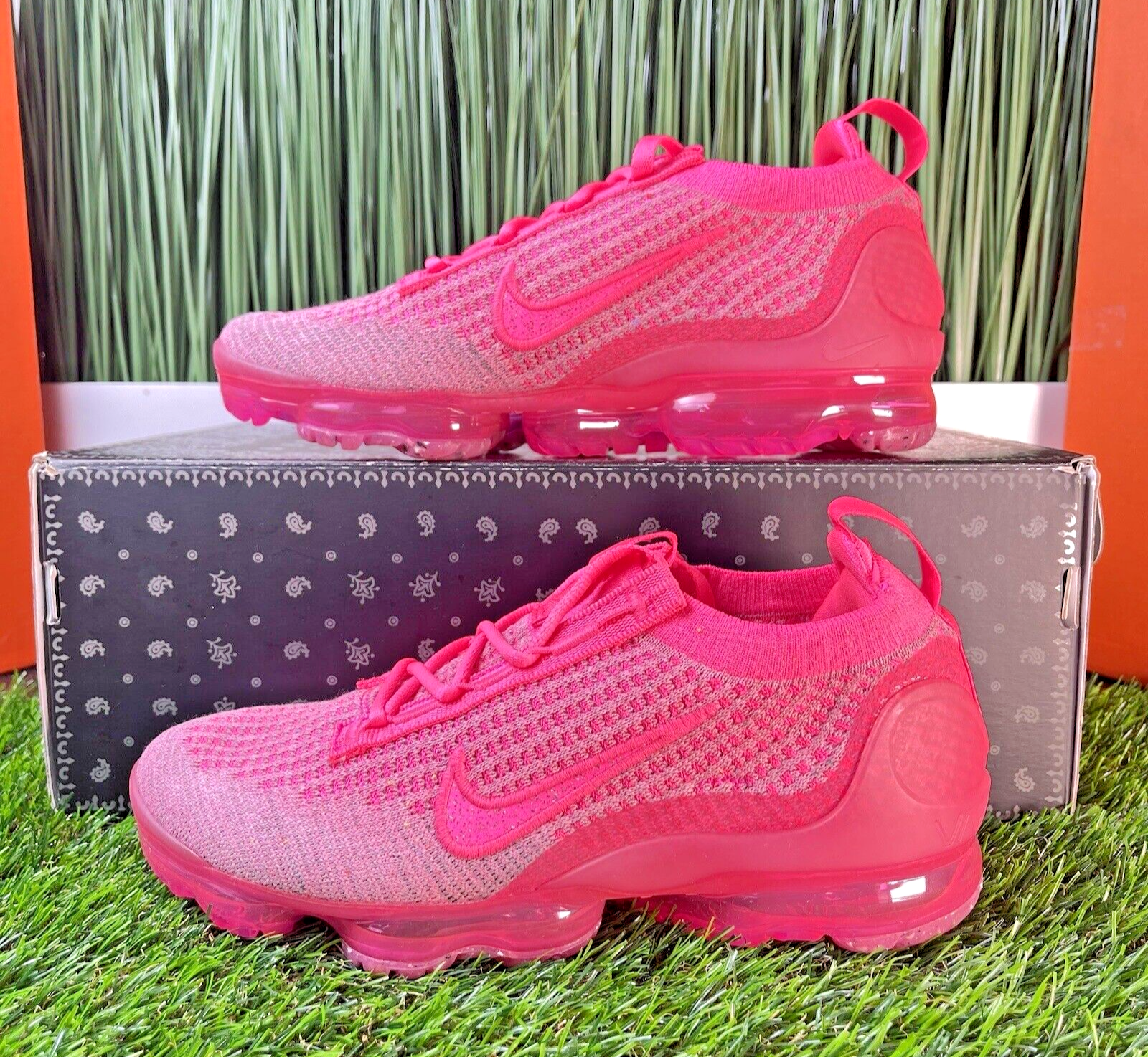 vapormax digital pink