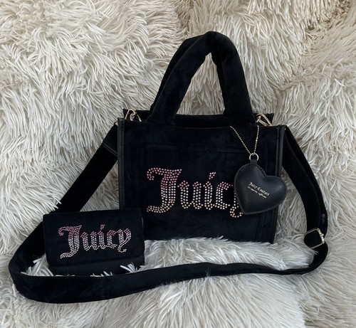 【JUICY COTURE】キルティングバッグ【黒】 Amazon.com: Juicy Couture Women's All About That Bling