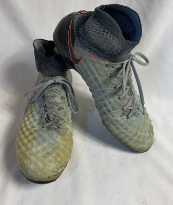 nike magista obra fg size 9