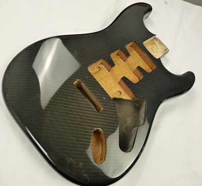 Strat Stratcaster Guitar Body 3 pcs Alder Dry Carbon Fiber Layer HSS 2.35Kg