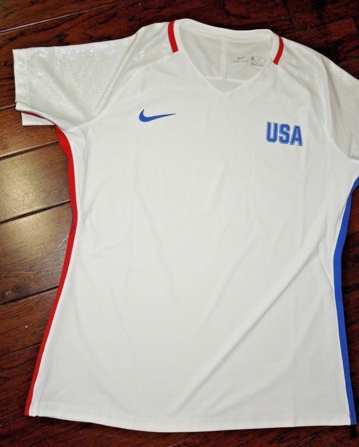 NIKE women's Rio 2016 Olympics Soccer Shirt - size XL - retail...