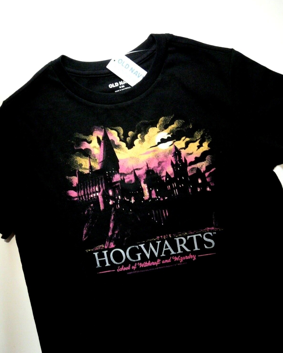 

ФУТБОЛКА ДЛЯ МАЛЬЧИКОВ И ДЕВОЧЕК «ГАРРИ ПОТТЕР ХОГВАРТС» ШКОЛА ЧАВСТВА ML XL СТАРЫЙ ТЕМНО-СИНИЙ, Black multicolor