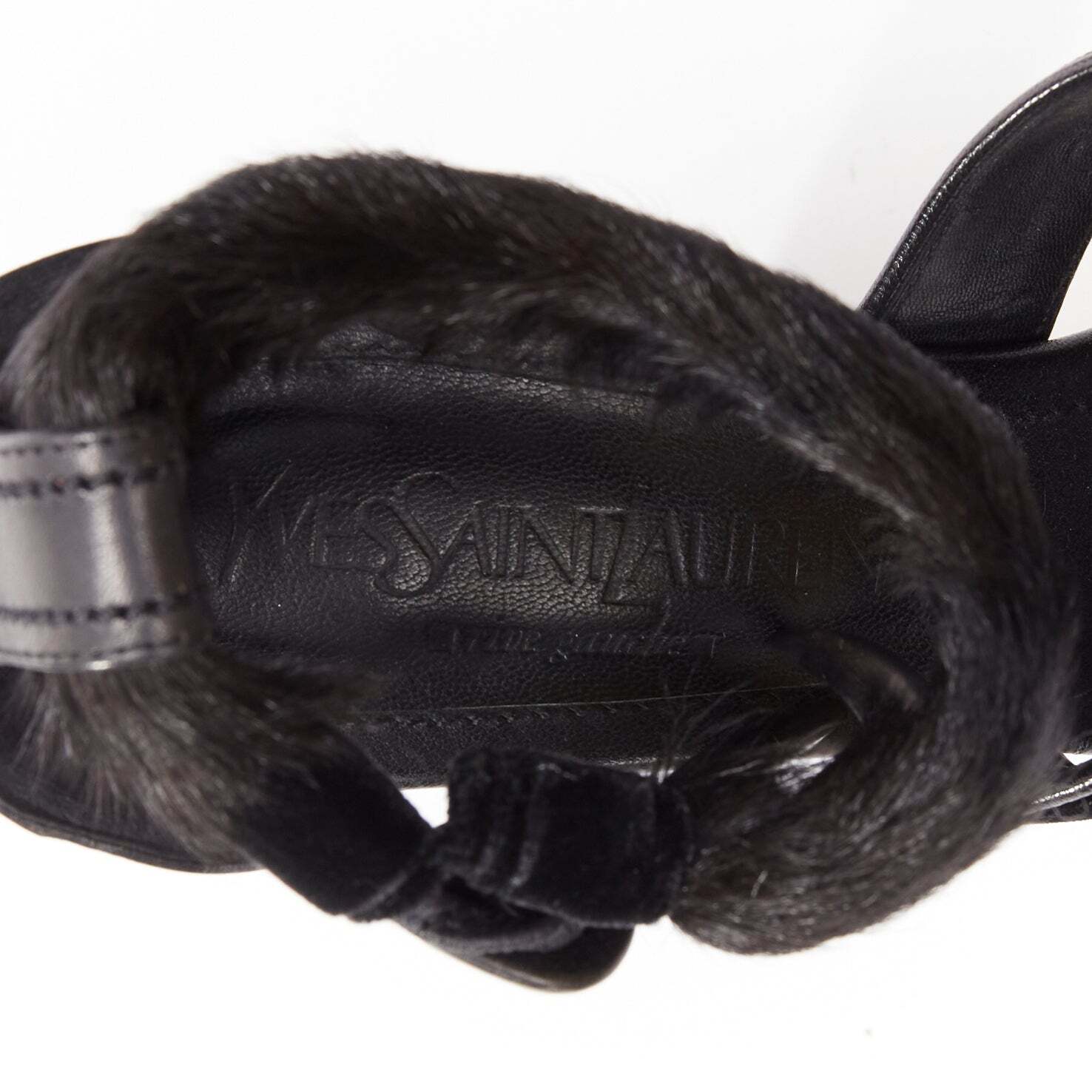 rare YVES SAINT LAURENT Tom Ford 2002 Runway black claw fur rare YVES SAINT LAURENT Tom Ford 2002 Runway black claw fur