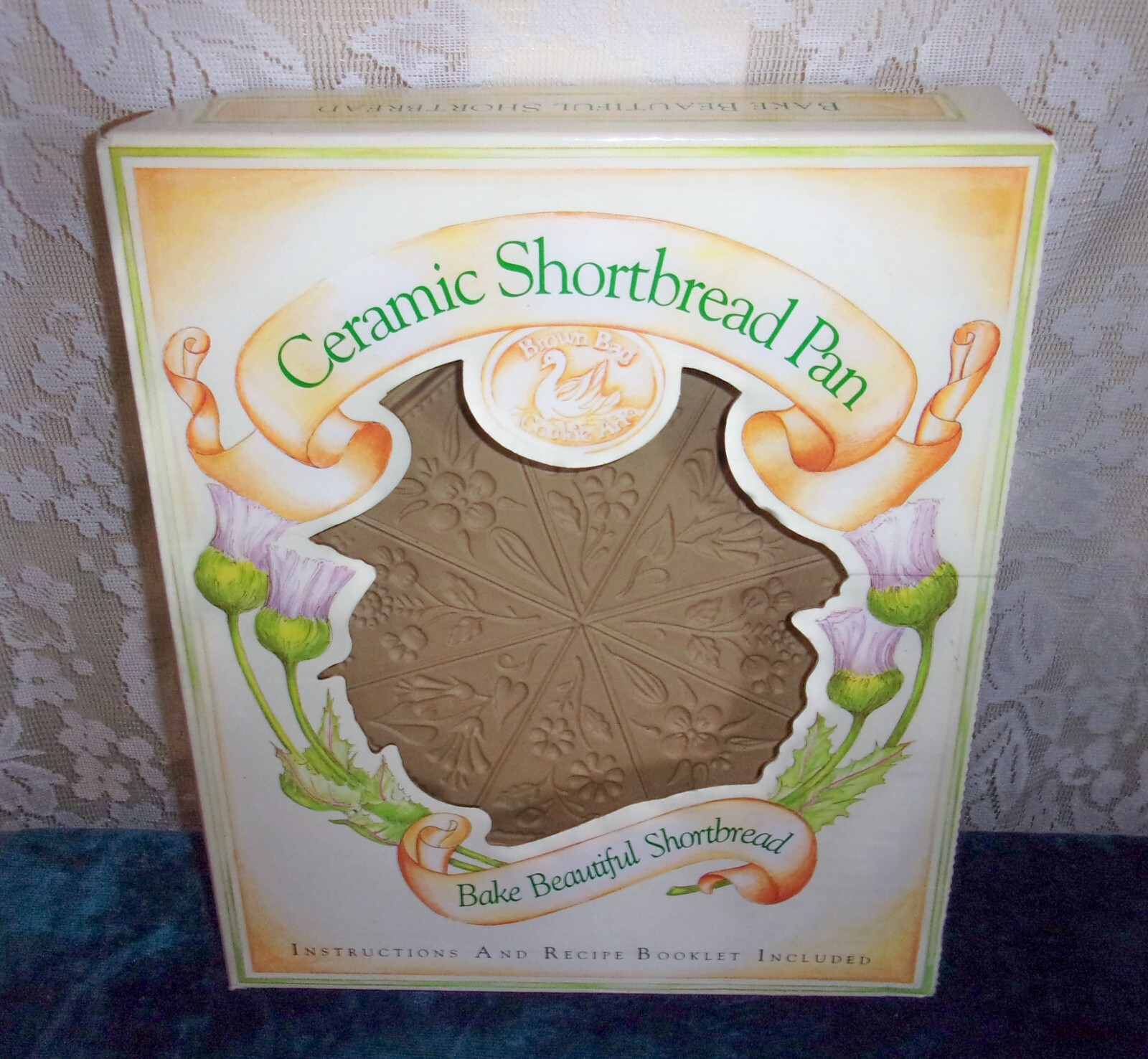 Brown Bag Design Wildflowers Cookie Art Mold Ceramic Brown Bag Design Wildflowers Cookie Art Mold Ceramic