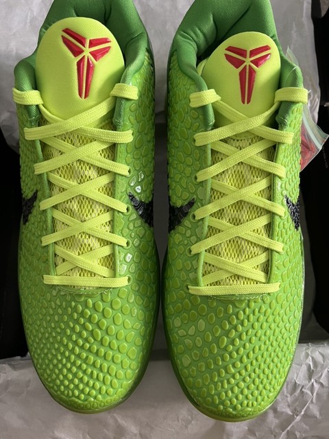 kobe v grinch