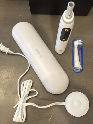 Oral-B iO Series 7 Electric Toothbrush, 1 Brush Heads White Alab. No Box