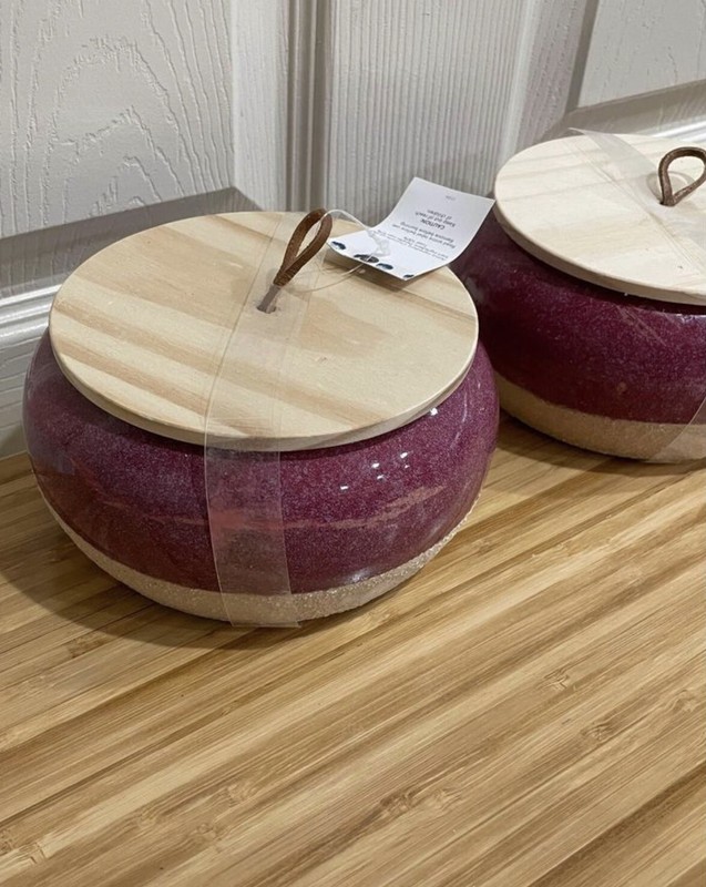 New Set of 2 Citronella Candle Outdoor Patio Decor Purple Pottery Candleholder