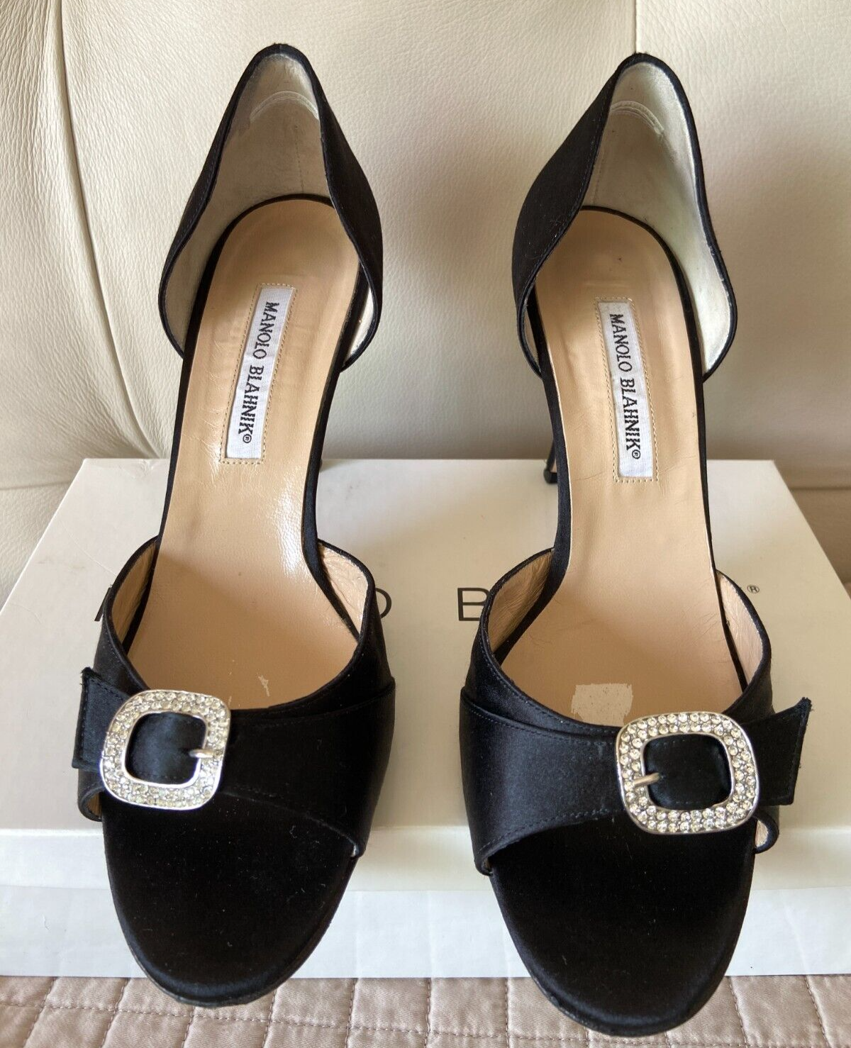【美品】Manolo Blahnik ブラックレザー ポインテッドトゥヒール $_57.PNG?set_id=880000500F