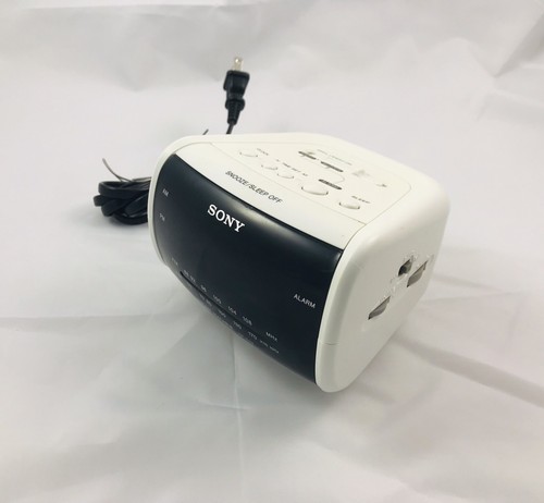 Sony Dream Machine ICF-C112 Clock Radio White Alarm Digital AM/FM
