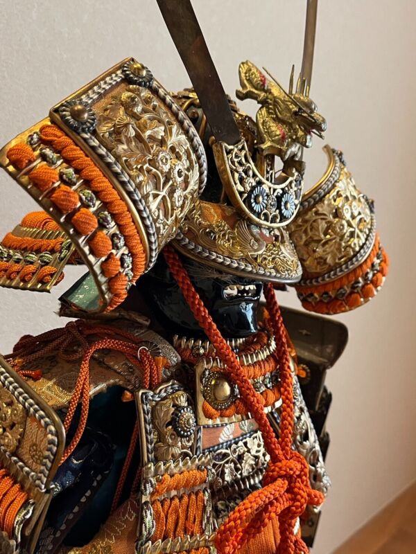 Samurai Japanese Traditional  Armor Suit  Yoroi Kabuto With Box(3)