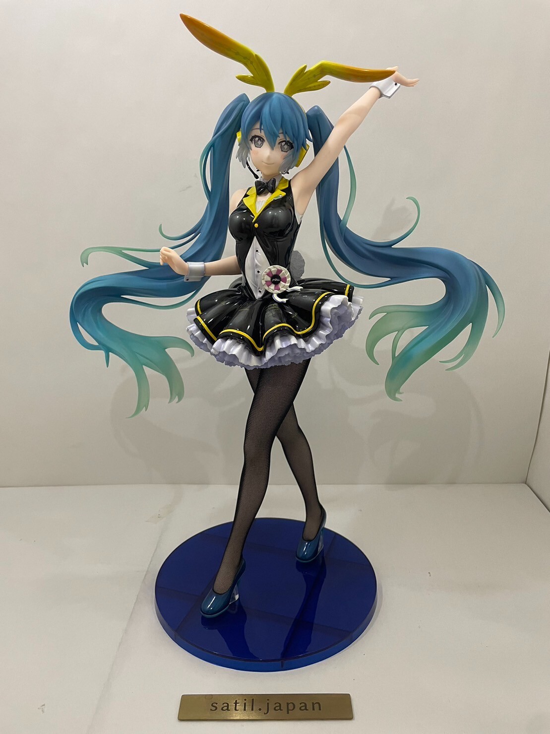 FREEing Hatsune Miku: My Dear Bunny Ver. Hatsune Miku