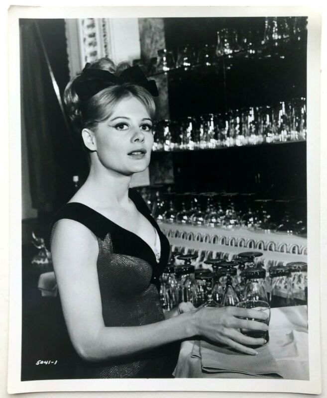 1968 Counterfeit Killer Movie Press Photo Shirley Knight Cocktail Waitress Vtg
