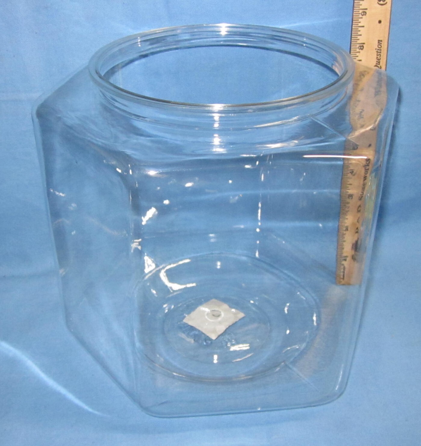 Koller Products 2 Gallon Hex Fish Bowl ~ Plastic