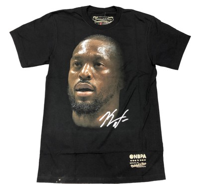 

Мужская футболка Mitchell - Ness NBA Player Kemba Walker Real Big Face, черная, Black/black