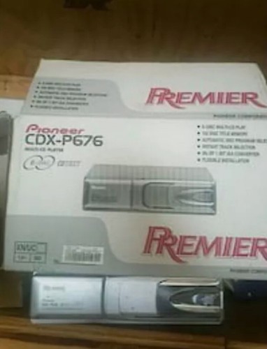 Pioneer Premier CDX-P676 6 disc multi CD player