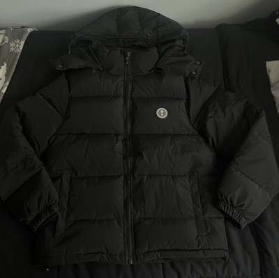 Trapstar Irongate Detachable Hooded Puffer Jacket black icon logo