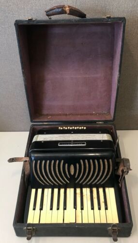 Vintage Wurlitzer Black Accordion W/ Case WORKING (See Details)