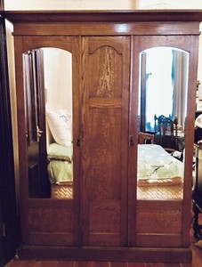 Free Large Silky Oak Wardrobe 2 Door Bevilled Mirrors Antiques