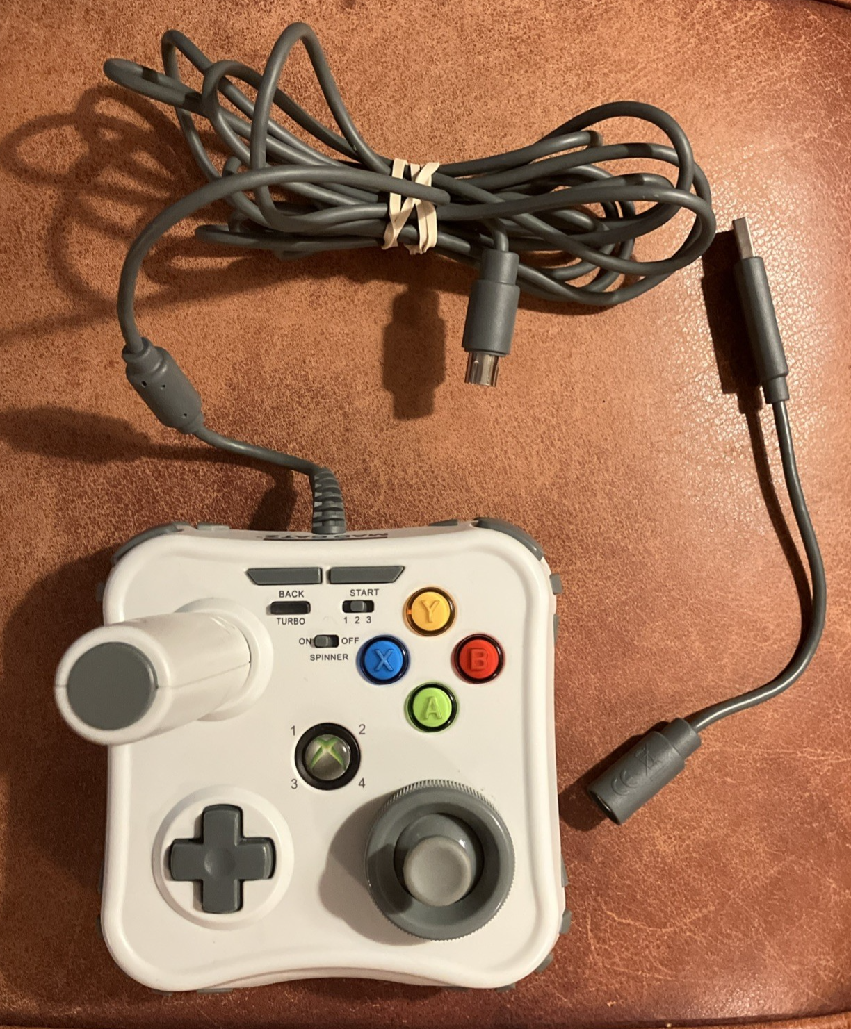 マッドキャッツ MadCatzArcadeFightStick XBOX360 Microsoft Xbox 360 - Mad Catz Wired Controller Fight Pad