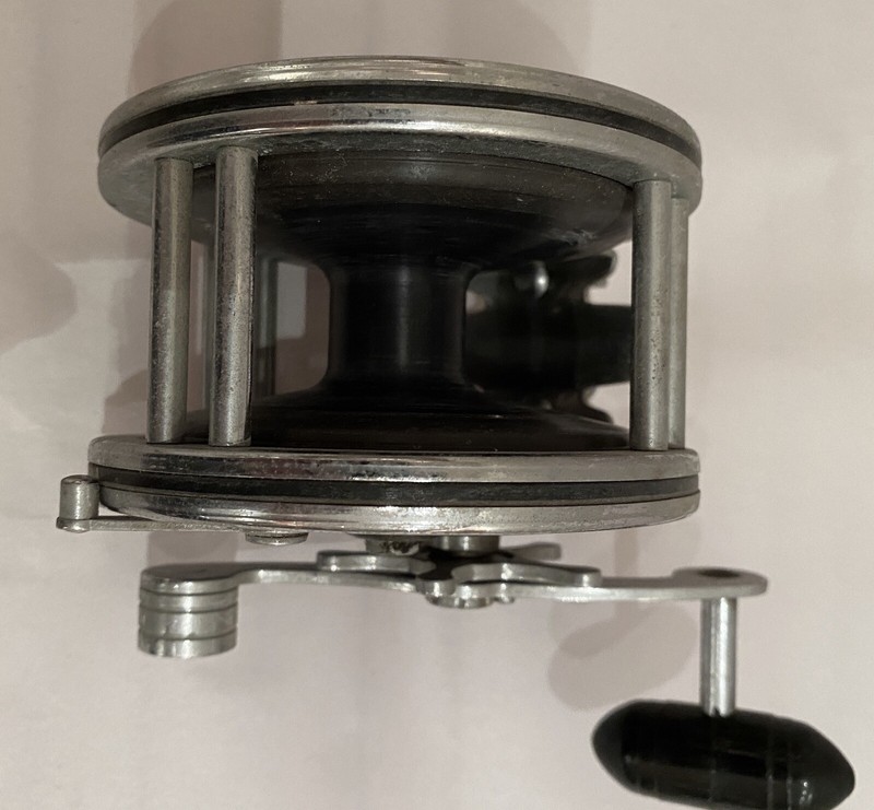 PENN No. 49 SUPER MARINER Reel Black Deep Sea Saltwater Narrow Spool Vintage