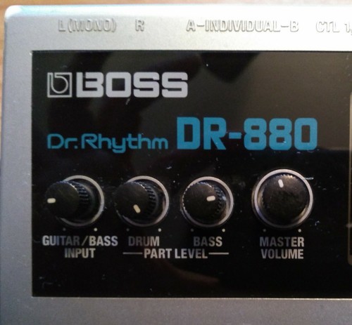 Boss DR-880 Rhythm Drum Machine with power supply