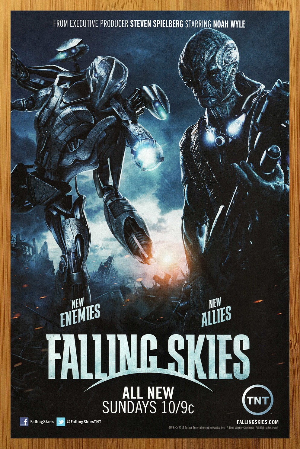 2013 Falling Skies TV Series Print Ad/Poster Steven Spielberg Noah 