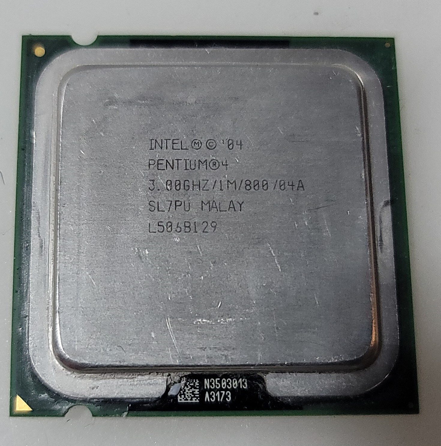 Intel Pentium 4 SL7PU 3.00 Ghz/1M/800/04A LGA775 CPU Intel Pentium 4 SL7PU 3.00 Ghz/1M/800/04A LGA775 CPU