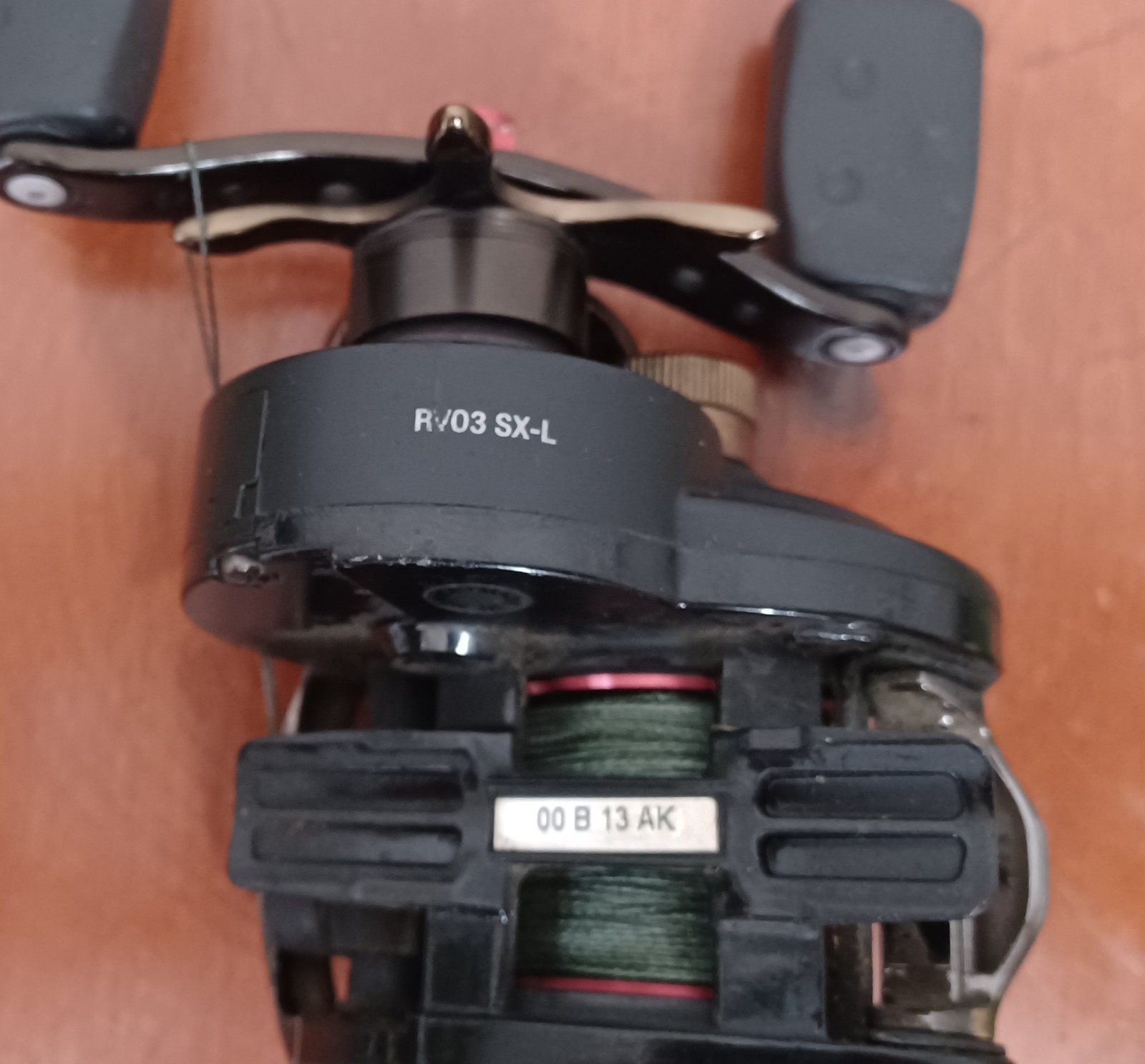 Abu Garcia REVO SX Baitcasting REEL 6.4: 1 Left-Handed 10 Bearings #4
