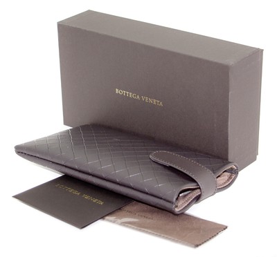 Pre-owned Bottega Veneta Alternative Fit Sunglasses Bv1112sa 001 Black/gold 54mm 1112 In Gray