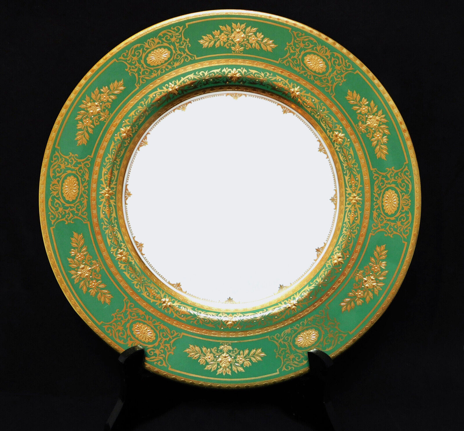 MINTON DINNER PLATE ARGYLE Green 22kt Gold Fine China 27cm MINTON DINNER PLATE ARGYLE Green 22kt Gold Fine China 27cm