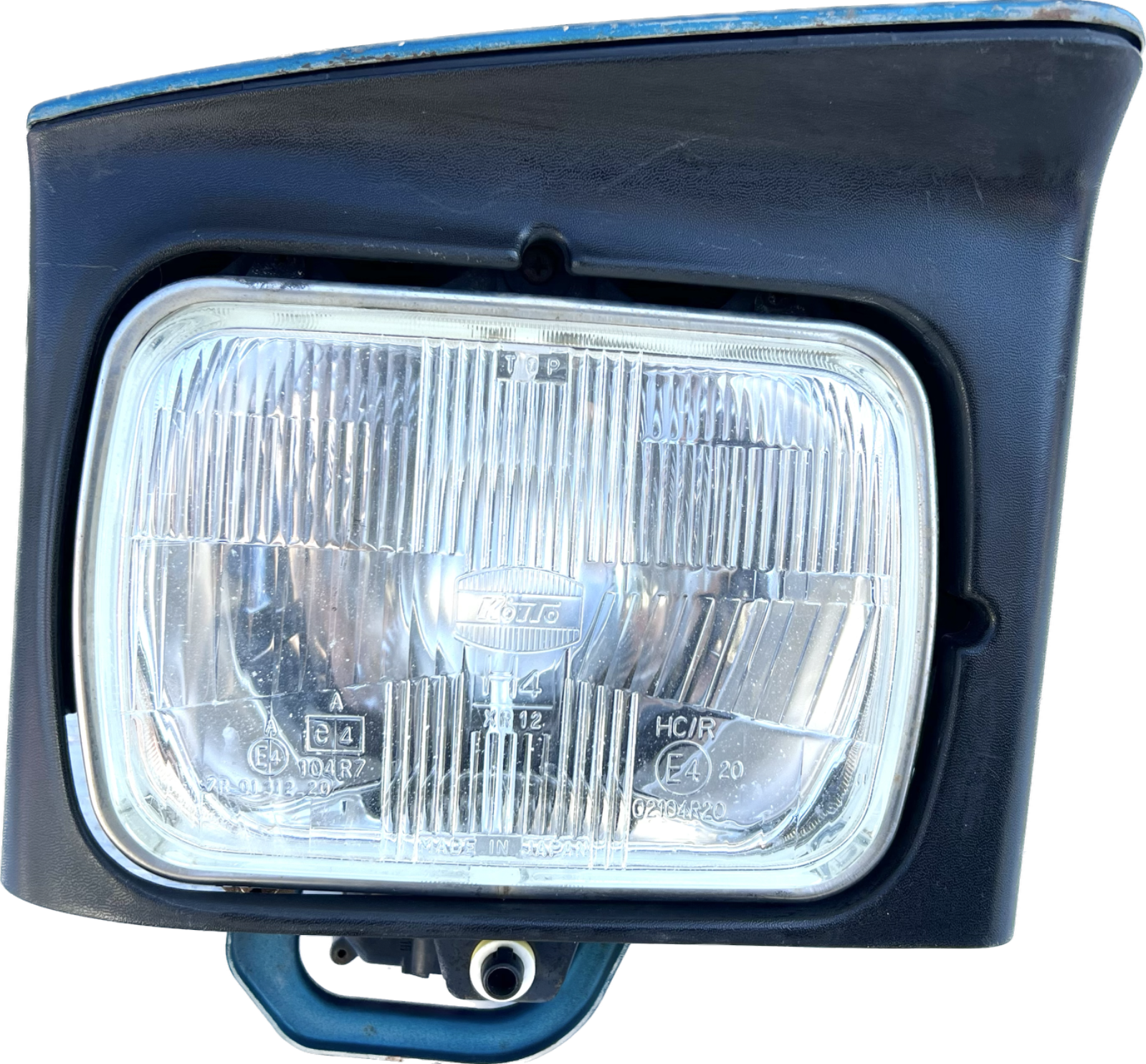 Mazda 323F BG 5Drs Model 1990 94 Headlight Right side 37221-61292