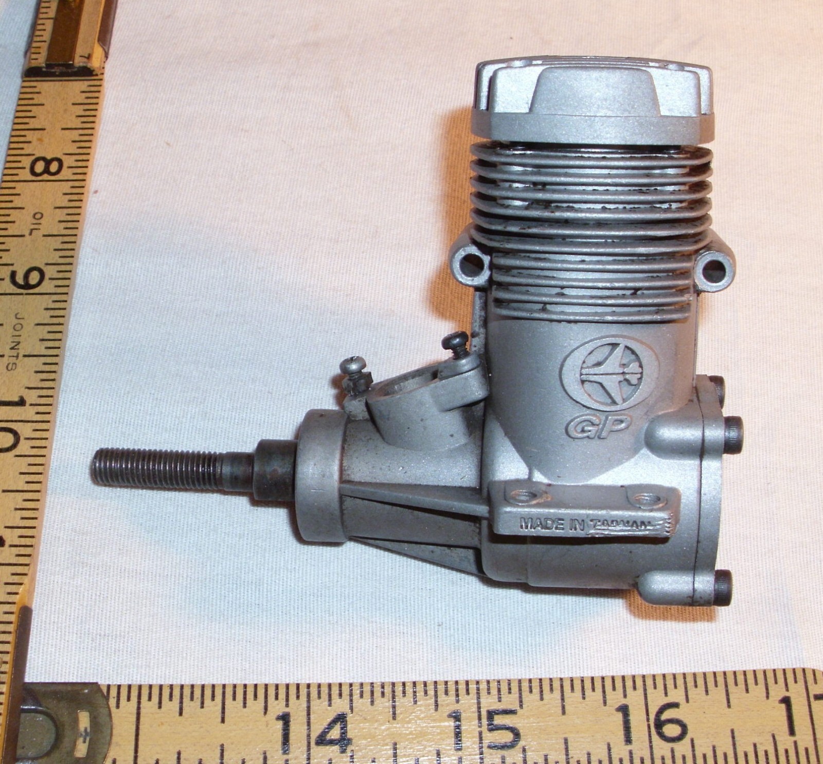 サンダータイガー GP-42 エンジン 飛行機 RCパーツ ラジコン