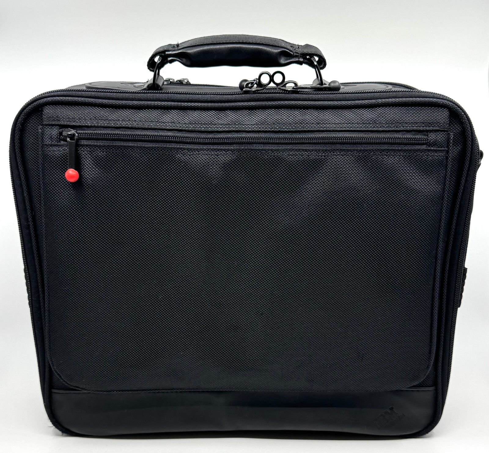 レトロ　IBM ThinkPad Leather Case 本革 Vintage IBM ThinkPad Black Nylon & Leather Laptop Carrying