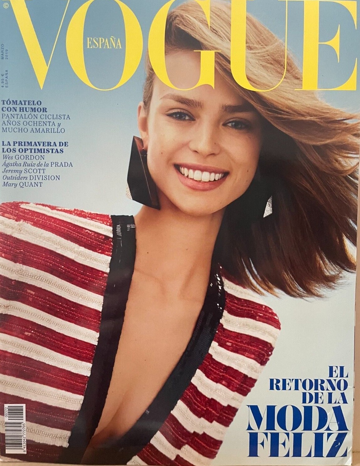 女性情報誌 Vogue Spain Magazine October 2021 Jill for Vogue Spain cover - The Movement Models