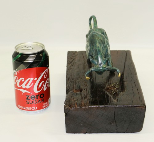 THE NEW YORK STOCK EXCHANGE REAL BRONZE BULL OF WALL STREET STATUE FIGURE DECOR