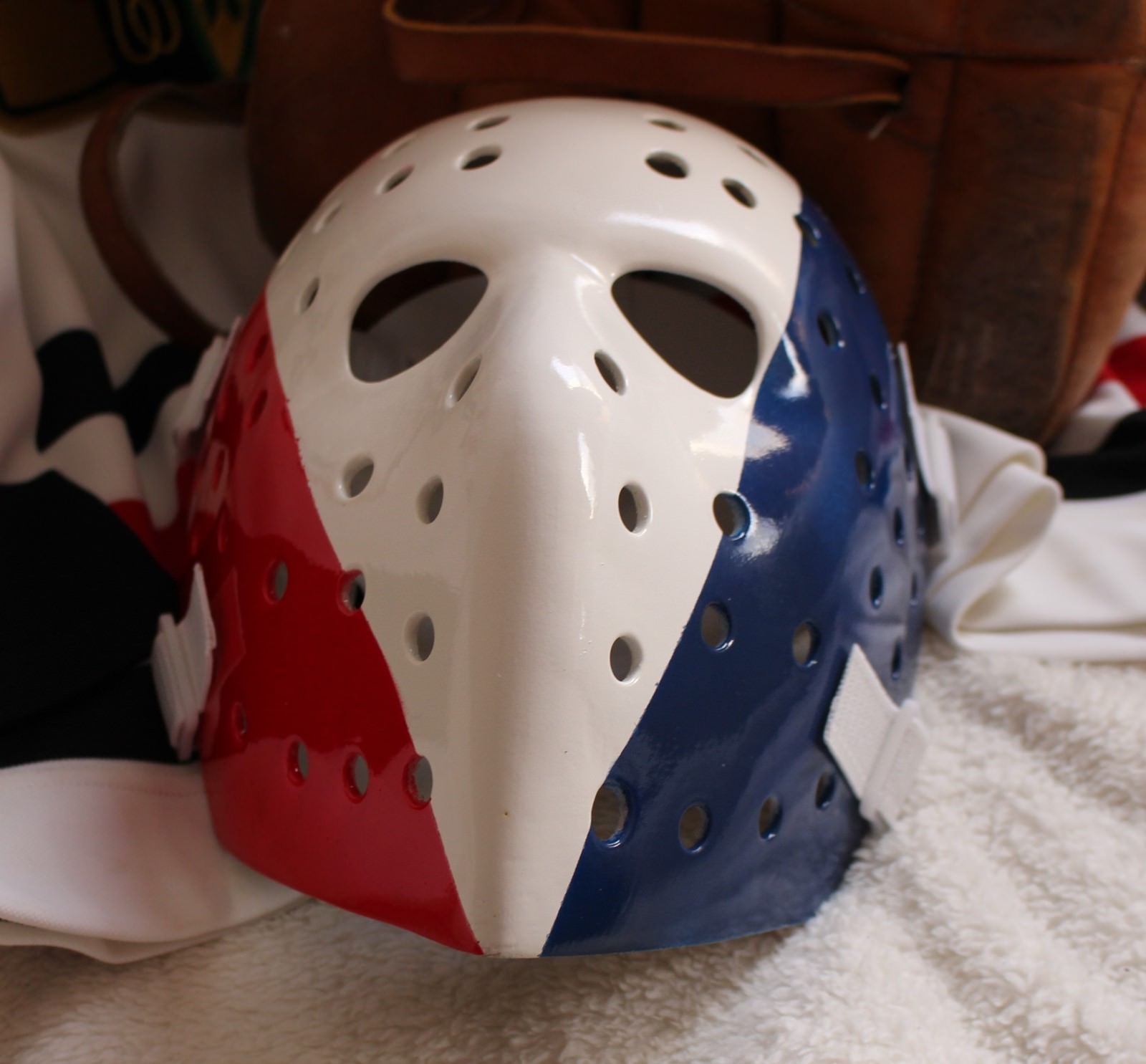 Vintage Look  USA American Theme Custom Fiberglass NHL Hockey Goalie Mask (tk)