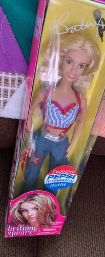 play along BRITNEY SPEARS DOLL pepsi commercial  MIB 2001  Music Oops I Did It