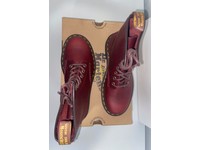 dr martens 1460 hardlife