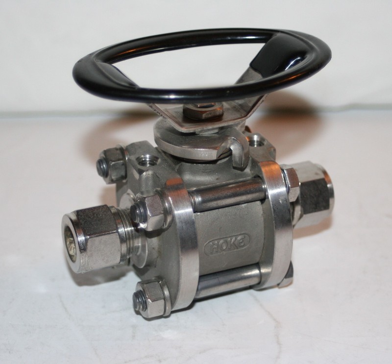  1/2" Tube 3-Piece SS Ball Valve (2500 PSIG)  Hoke 7BL2G8YLOH
