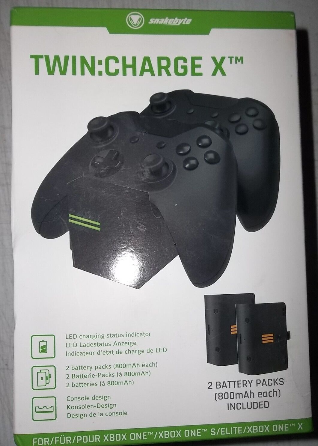Snakebyte Has Made One Of The Best Xbox Controller Chargers