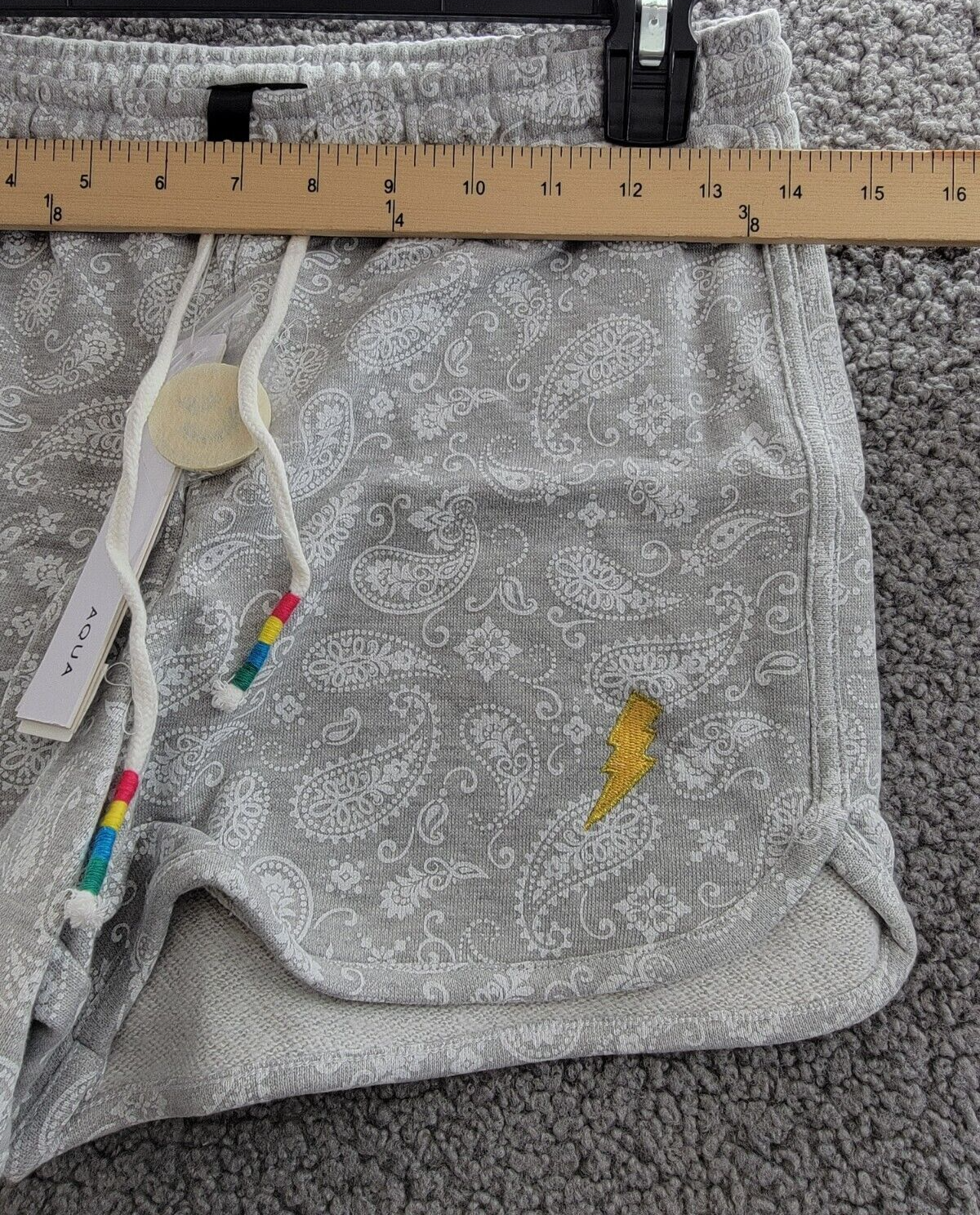 AQUA Camp Bandana Print Lightning Patch Shorts Women's XS Gray Paisley Pull On - Picture 5 of 17