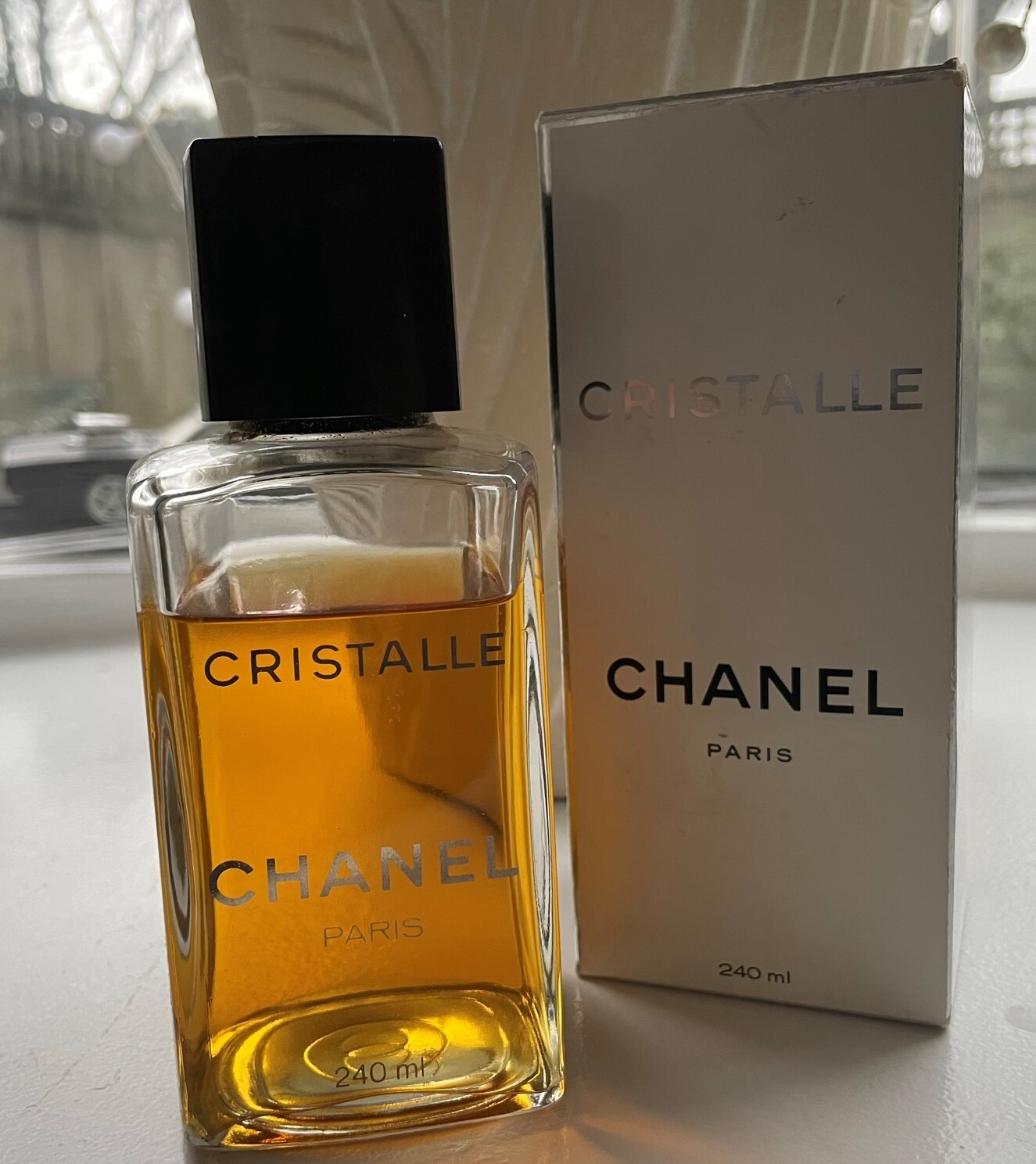 CHANEL 香水　CRISTALLE 60ml 326/11 CRISTALLE by CHANEL 2.0 oz/ 60 ML Eau De Toilette Spray No