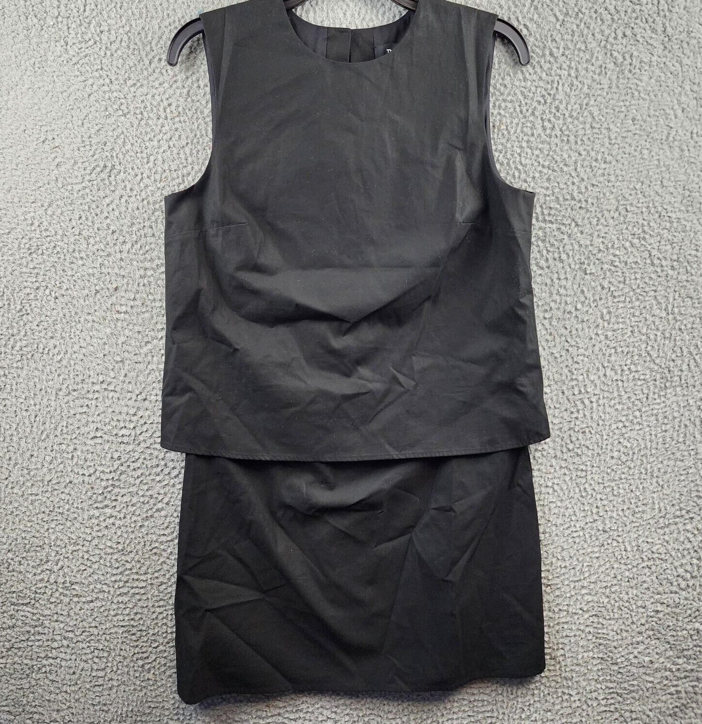 Theory Popover Waist Shift Dress Women's 6 Black Round Neck Button Back Closure - Picture 2 of 13