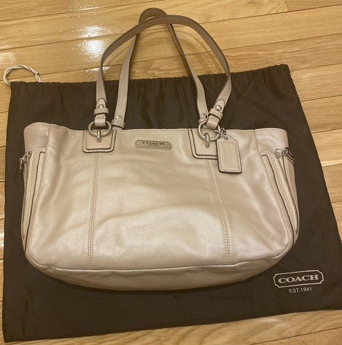 バッグ COACH COACH® | Rogue Bag 25 With Patchwork
