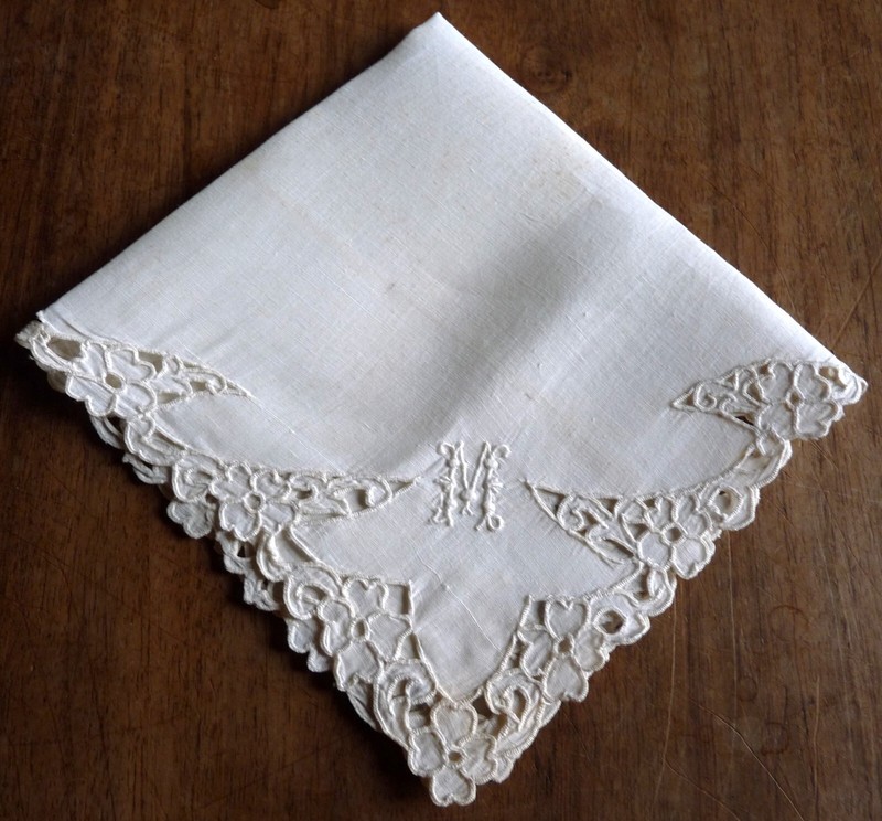 Mouchoir Femme Ancien En Percale/Brodé Broderie Richelieu Fait Main Monogramme M